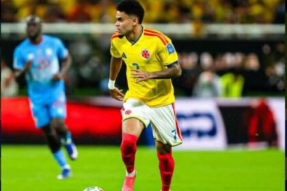 Luis Diaz mengalami malam penuh frustrasi setelah dua golnya dianulir dan mencatat rekor offside terbanyak dalam satu pertandingan Piala Dunia dalam 12 tahun terakhir, meski Kolombia berhasil memastikan tiket ke babak gugur.
