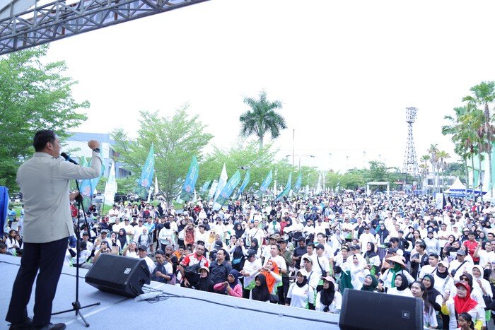 Kunjungi Kalbar, Wamentan Sudaryono Minta Pabrik Sawit Tak Mainkan Harga TBS 13 Kunjungi Kalbar, Wamentan Sudaryono Minta Pabrik Sawit Tak Mainkan Harga TBS