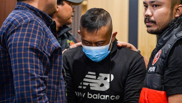 Begini Cara Polisi Lacak Keberadaan Predator Taufik Hidayat : Lewat Belanja Online