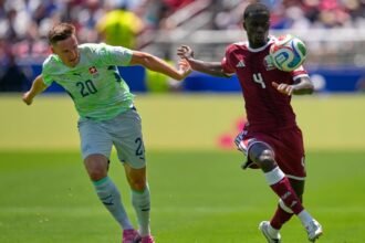 VAR Piala Dunia 2026 Disorot, Penalti Swiss Picu Tuduhan Teknologi Gagal