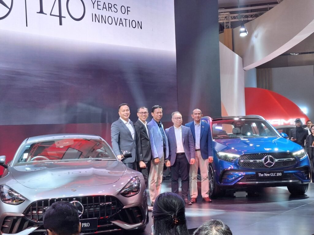 Rayakan 140 Tahun Inovasi di GIIAS 2026, Mercedes-Benz Rilis 'Safety Car' F1 Seharga Rp9,8 Miliar dan GLC Terbaru 2 Rayakan 140 Tahun Inovasi di GIIAS 2026, Mercedes-Benz Rilis 'Safety Car' F1 Seharga Rp9,8 Miliar dan GLC Terbaru