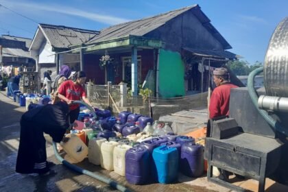 Krisis Air Bersih Meluas saat Kemarau, BNPB Catat Kekeringan hingga Banjir Masih Kepung Daerah