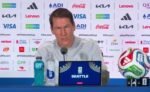 Rudi Garcia menilai Folarin Balogun tidak pantas menjadi sasaran kritik terkait polemik pencabutan kartu merah pada Piala Dunia 2026.