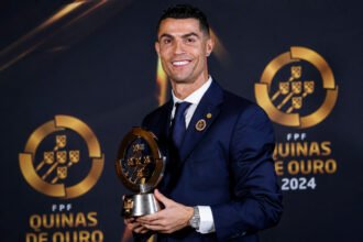 Cristiano Ronaldo terus mengukir sejarah dengan sederet rekor luar biasa, mulai dari pencetak gol terbanyak, penguasa Liga Champions, hingga menjadi pemain pertama yang mencetak gol di enam edisi Piala Dunia.