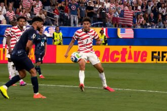 Gio Reyna dikabarkan membuka negosiasi dengan Strasbourg setelah tampil impresif di Piala Dunia 2026 dan ingin kembali mengembangkan kariernya di kompetisi Eropa.