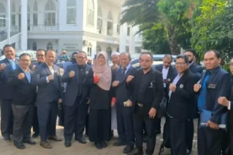 Dokter Tifa Hadapi Sidang Perdana dengan Kawalan 25 Pengacara
