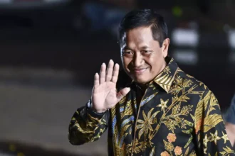 Donny Ermawan Resmi Jadi Gubernur Universitas RI, Ini Pesan Sumpah Jabatannya