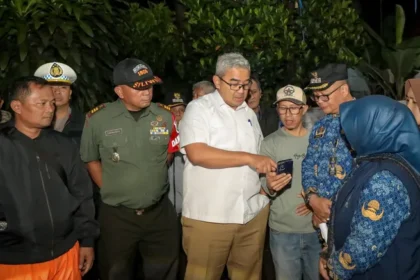 Farhan Blak-blakan Takut Begal, Pemkot Bandung Genjot PJU