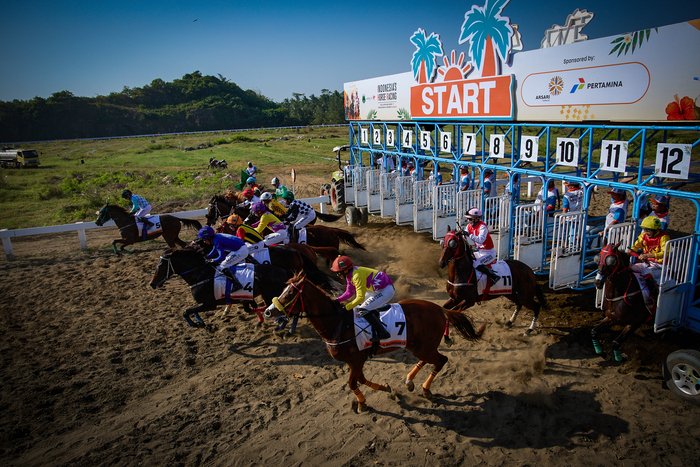 Indonesia’s Horse Racing: Indonesia Derby 2026 Catat Total Lebih dari 24.000 Penonton; Kontingen Sulawesi Utara Juara Umum Kejurnas Seri I 5 Indonesia’s Horse Racing: Indonesia Derby 2026 Catat Total Lebih dari 24.000 Penonton; Kontingen Sulawesi Utara Juara Umum Kejurnas Seri I