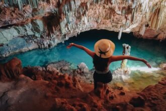 Gua Rangko, Kolam Air Asin Alami Hidden Gem di Labuan Bajo