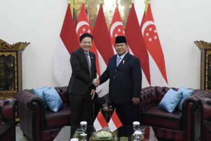 PM Singapura Lawrence Wong Undang Siswa Sekolah Garuda Borong Beasiswa Pertukaran Pelajar