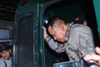 Kecewa Ditahan, Eks Jampidsus: Di Gedung Bundar Tak Pernah Begini!
