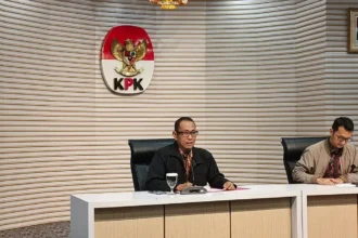 KPK Tahan Bupati Langkat Usai Ditetapkan Tersangka Suap Proyek