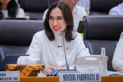 Kinerja pariwisata Indonesia terus meningkat pada 2026 dengan lonjakan kunjungan wisman, pertumbuhan wisata domestik, dan surplus perjalanan internasional.
