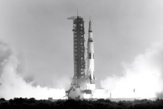 Peristiwa Bersejarah 16 Juli: Peluncuran Apollo 11 hingga Uji Coba Bom Atom Pertama di Dunia