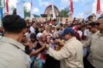 Sapa Warga Lombok Hingga Layani Swafoto, Presiden Prabowo: Saya Titip Jaga Bendungan Ini dengan Baik