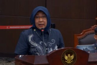 Sidang Mahkamah Konstitusi membahas konstitusionalitas penempatan anggaran Program Makan Bergizi Gratis dalam APBN sektor pendidikan dengan menghadirkan ahli dan saksi pemerintah.