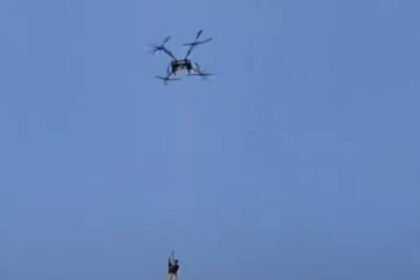 Bukan di Jombang dan Cuma Iseng, Pengusaha Ini Janji Tak Akan Terbangkan Manusia Pakai Drone Lagi