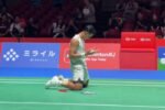 Alwi Farhan memastikan tempat di perempat final Japan Open 2026 setelah menumbangkan unggulan ketujuh Alex Lanier dalam duel tiga gim.