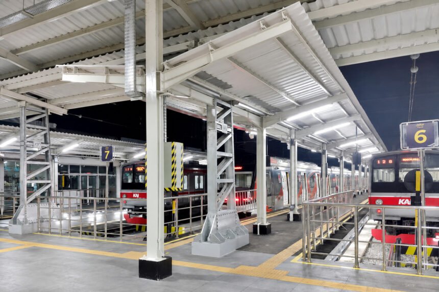 Seluruh Jalur di Stasiun Bogor Resmi Dukung Operasional KRL 12 Gerbong