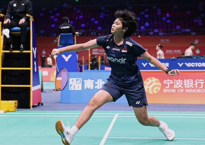 Thalita Ramadhani Wiryawan tampil dominan saat menundukkan Beiwen Zhang dan memastikan langkah ke babak 16 besar Taipei Open 2026.