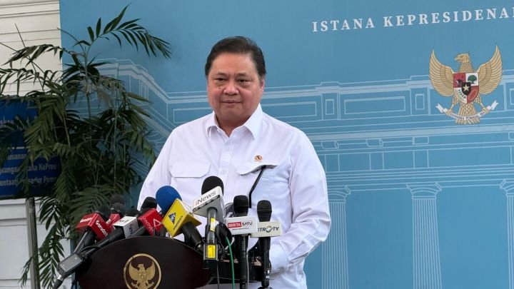 Ibaratkan Naikkan BI Rate Seperti Nginjak Rem, Airlangga Apresiasi BI Tahan Suku Bunga di 5,75%