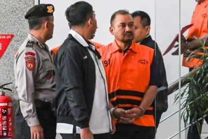 Staf KPK dan Ayahnya Pakai Fitur Pesan Terhapus Otomatis untuk Tutupi Pemerasan Bupati Pemalang