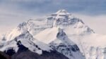 Menghitung Mundur Kiamat Es Papua, Bersiap Jadi Saksi Terakhir Hilangnya Salju Abadi Puncak Jayawijaya