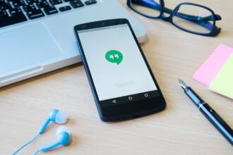 Siap-Siap Ganti HP! WhatsApp Bakal Blokir Deretan Ponsel Android dan iPhone Ini Mulai Akhir 2026