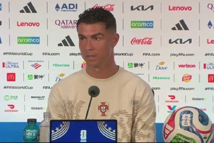 Cristiano Ronaldo memancarkan kepercayaan diri tinggi jelang laga Portugal kontra Spanyol dan optimistis Selecao mampu melangkah ke perempat final Piala Dunia.