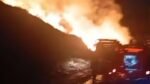 TPA Cipayung Depok Terbakar Malam Ini, Petugas Damkar Berjibaku Jinakkan Kobaran Api