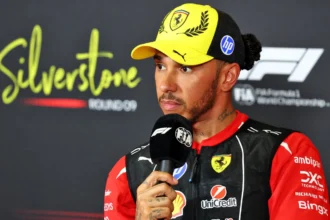 Lewis Hamilton Tidak Berdaya Hadapi Kimi Antonelli di F1 Sprint GP Inggris : "Saya Tahu Akan Disalip"