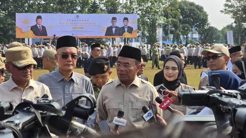 Transisi penyelenggaraan haji 2026 mendapat apresiasi dari Muhadjir Effendy yang menilai Kemenhaj berhasil membangun fondasi tata kelola dan ekosistem haji yang lebih terintegrasi.