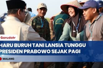 Haru Buruh Tani Lansia Tunggu Prabowo Sejak Pagi, Berharap Petani Semakin Sejahtera