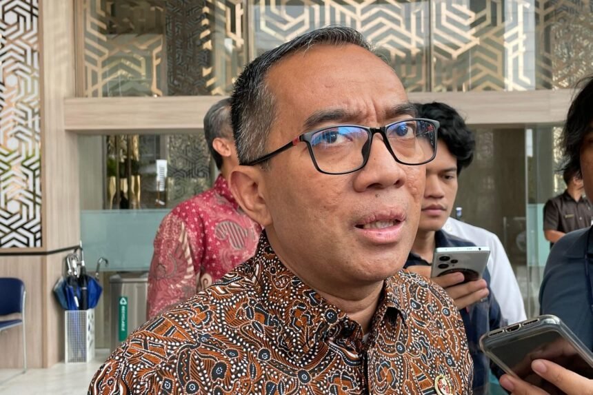 Bukan Cuma Mundur Kuliah, Ini Fakta di Balik Angka 60.000 Kursi Kosong PTN Menurut Menteri Brian Yuliarto