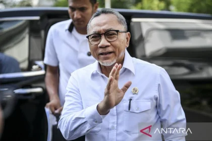 Isu Kipas Angin untuk Kopdes Merah Putih Rp 1,8 Triliun Viral, Menko Pangan Zulhas Buka Suara