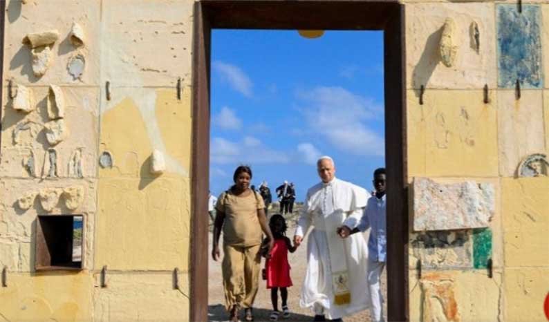 Paus Leo XIV mengirim pesan kemanusiaan dari Lampedusa dengan menyerukan perlindungan bagi para imigran sekaligus mengajak Amerika dan Eropa mengedepankan martabat manusia.