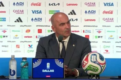 Tangis Cristiano Ronaldo mengakhiri perjalanan enam edisi Piala Dunia bersama Portugal, sementara Roberto Martinez menyebut sang kapten sebagai ikon dan teladan sepak bola dunia.