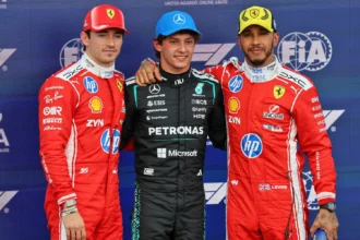 Gagal Rebut Pole di Rumah Sendiri, Lewis Hamilton Bongkar Masalah Daya Baterai Ferrari di Silverstone
