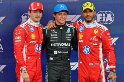 Gagal Rebut Pole di Rumah Sendiri, Lewis Hamilton Bongkar Masalah Daya Baterai Ferrari di Silverstone