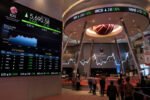 IHSG mengakhiri perdagangan sesi I di zona hijau setelah mendapat dukungan sentimen positif dari penguatan bursa Asia dan meningkatnya optimisme investor terhadap perkembangan negosiasi Amerika Serikat dan Iran.