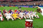 Erling Haaland memastikan kemenangan dramatis Norwegia atas Pantai Gading dengan gol pada menit-menit akhir yang mengantarkan timnya melaju ke babak 16 besar Piala Dunia 2026 untuk menghadapi Brasil.