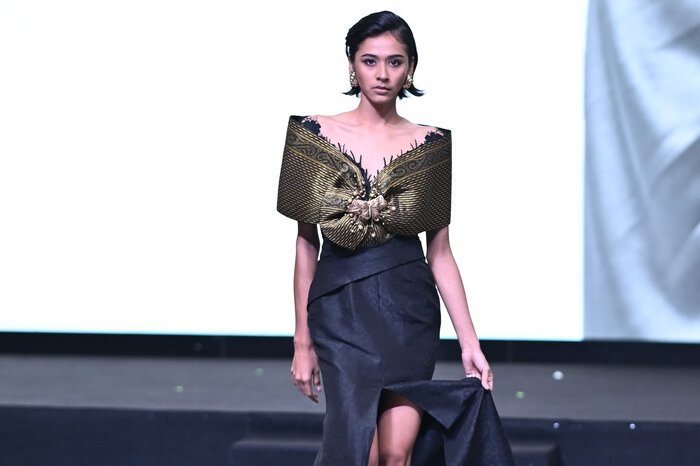 BTN Indonesia Fashion Week 2026 Resmi Diluncurkan, 'Ulos Simetria' Angkat Sumatera Utara sebagai Inspirasi Fashion 14 BTN Indonesia Fashion Week 2026 Resmi Diluncurkan, 'Ulos Simetria' Angkat Sumatera Utara sebagai Inspirasi Fashion