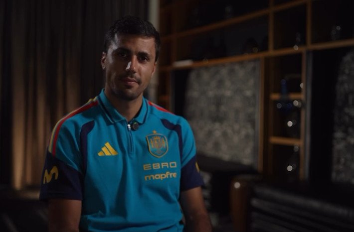 PSG mengalihkan fokus ke Rodri setelah Real Madrid berhasil membajak transfer Yan Diomande pada bursa transfer musim panas 2026.