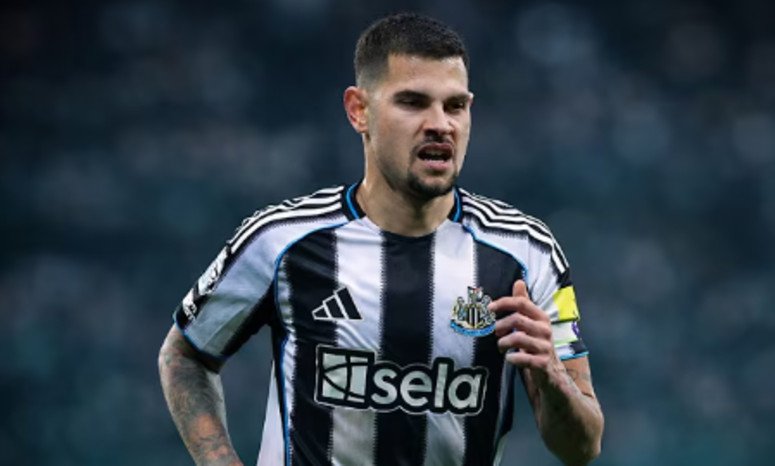 Arsenal semakin percaya diri memboyong Bruno Guimaraes dari Newcastle United, dengan keputusan transfer diperkirakan akan ditentukan dalam beberapa hari ke depan.