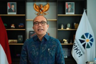 Pemerintah menegaskan pinjaman KUR hingga Rp100 juta tidak boleh dikenai agunan tambahan dan meminta masyarakat melaporkan setiap dugaan penyimpangan.