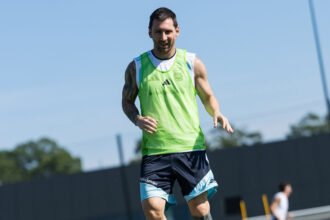 Prediksi susunan pemain Argentina vs Spanyol memanas jelang final Piala Dunia 2026 saat Lionel Scaloni masih mempertimbangkan sejumlah perubahan.