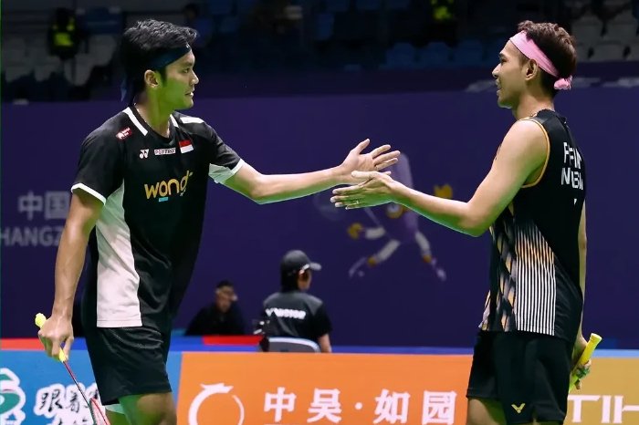 Fajar Alfian/Muhammad Shohibul Fikri tampil dominan untuk memastikan tempat di perempat final China Open 2026 dan melanjutkan tren positif usai menjuarai Japan Open.