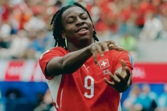 Newcastle United dikabarkan segera mengamankan tanda tangan Johan Manzambi setelah mencapai kesepakatan dengan Freiburg.