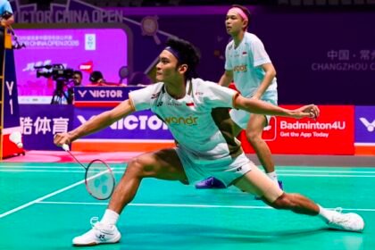 Fajar Alfian/Muhammad Shohibul Fikri kembali mengharumkan nama Indonesia usai mempertahankan gelar China Open 2026, sementara BNI menegaskan dukungan berkelanjutan bagi pembinaan bulu tangkis nasional.